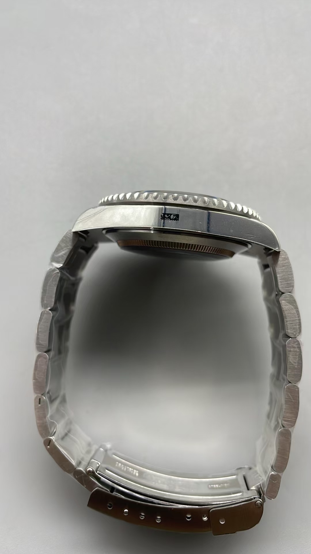 ARF Submariner 16610LN detail 3