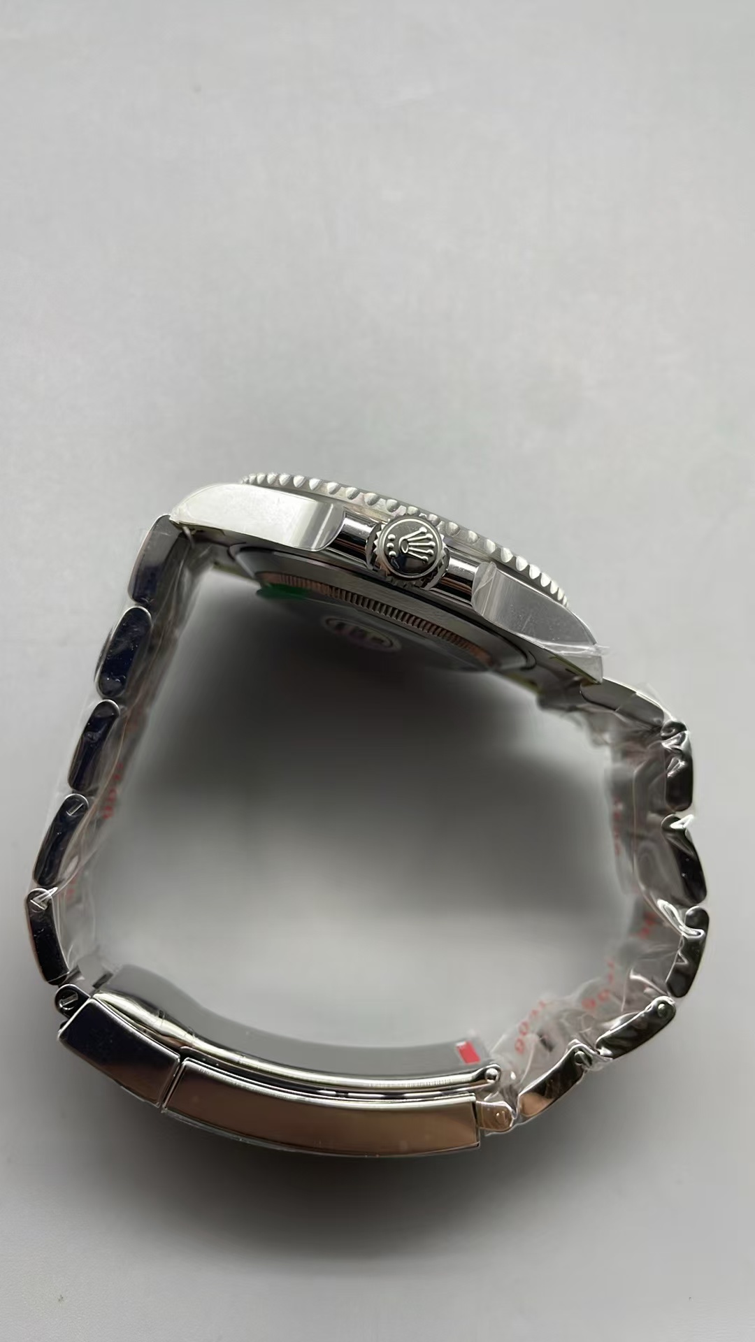 RF Submariner 126610LN Free Sprung detail 2